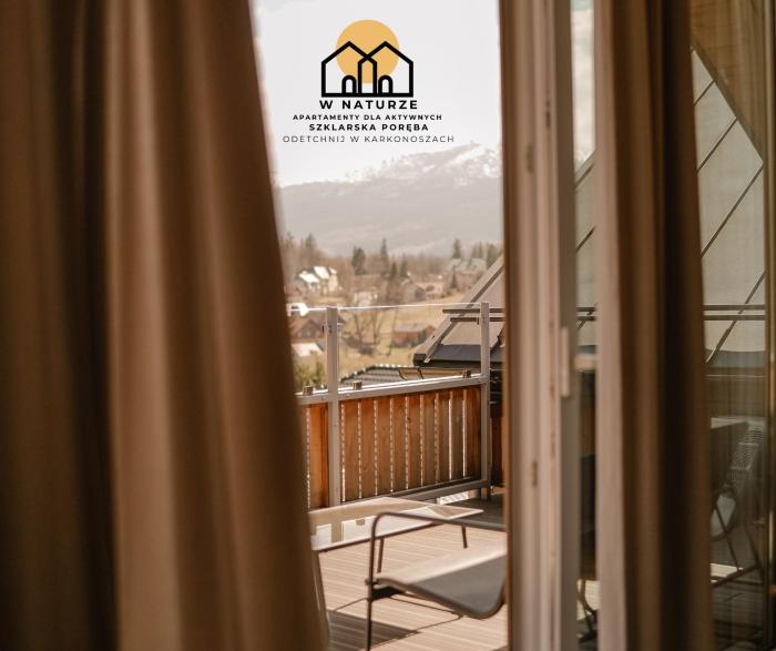W Naturze - Apartament dla Aktywnych Premium Taras 20m2 Widok na Karkonosze blisko Szlaków i Stoku Dolina Szczęścia