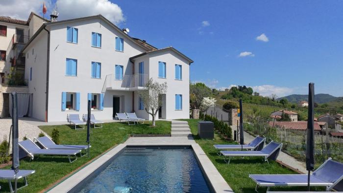 Villa Dolce Bacio, Pool and Spa, Valdobbiadene