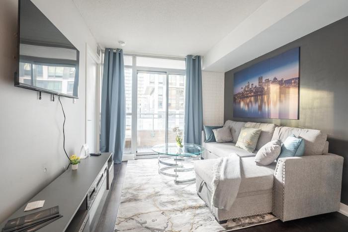 1 Bedroom & Den Family Condo in Downtown Toronto