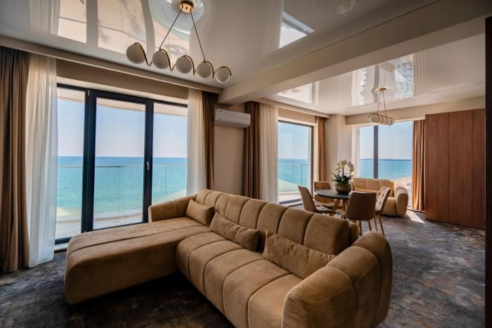 Noble Hotel by Building Stefan