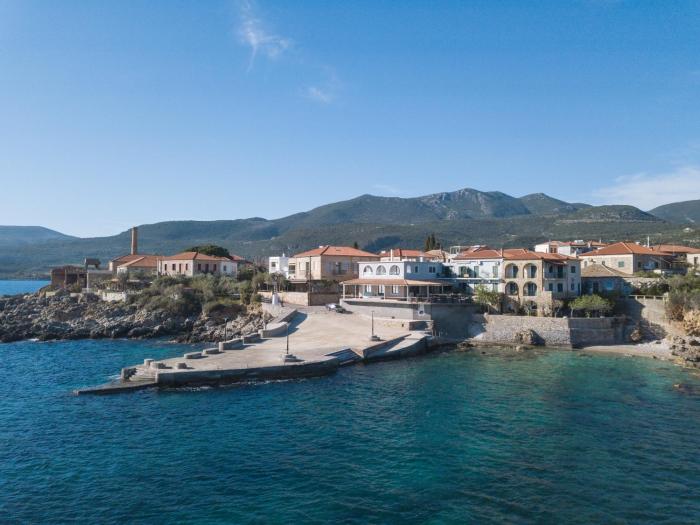 Gorgones, sea-front, great view