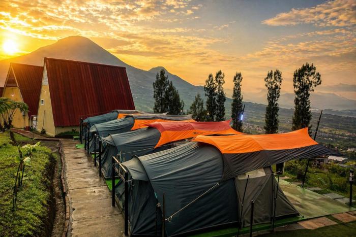 Khanzana Cabin and Camp Telaga Menjer