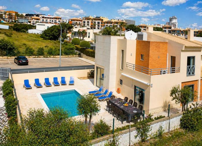 Villa Lidia Oura Beach with private Swimmingpool