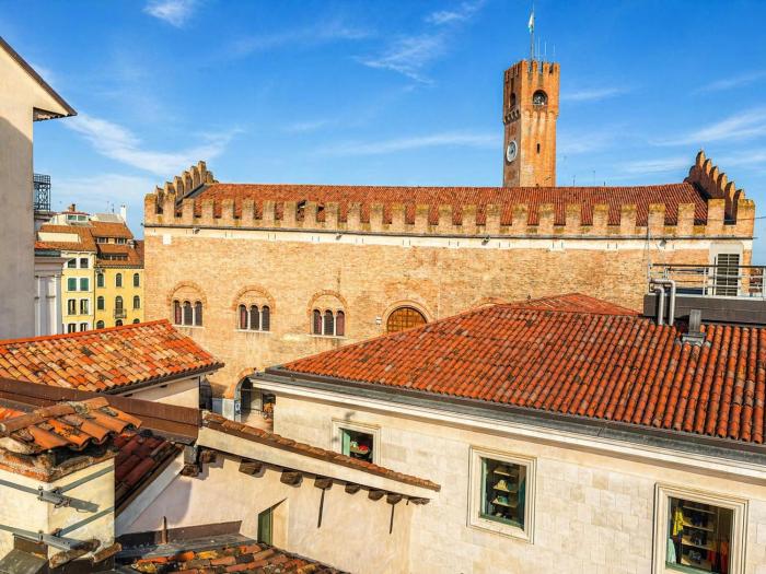 Domus Hesperia - Prestigious apartment in the heart of Treviso