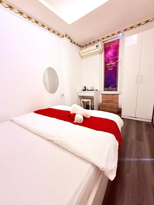 Crowne Boutique Hotel
