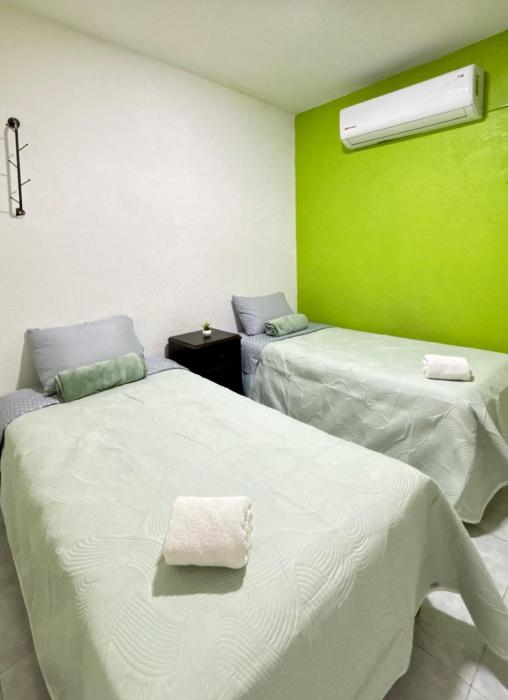 Casa a 10 minutos del Aeropuerto