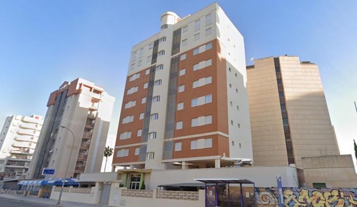 Apartamentos Marblau Vistahermosa 5-Julio y Agosto SOLO FAMILIAS
