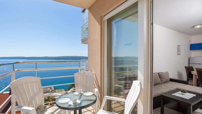 Just for You apartment withTerrace by Villas Guide