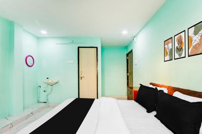 Hotel O Green Light Inn