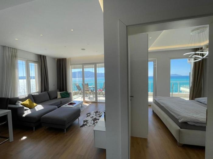 Albina Apartment 1&2