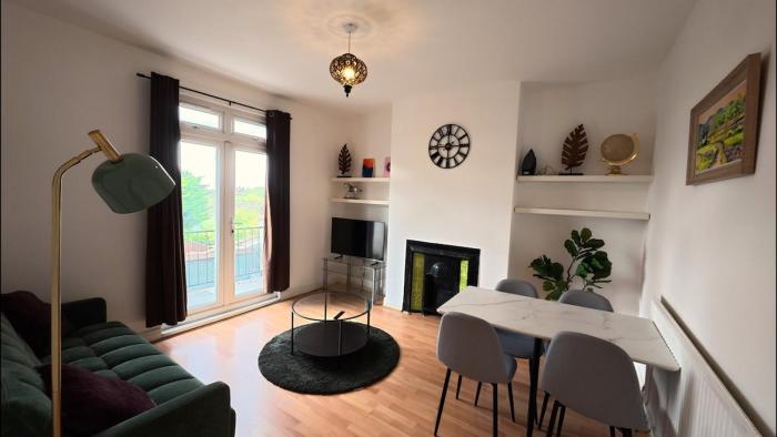 Flat with a view in South Croydon
