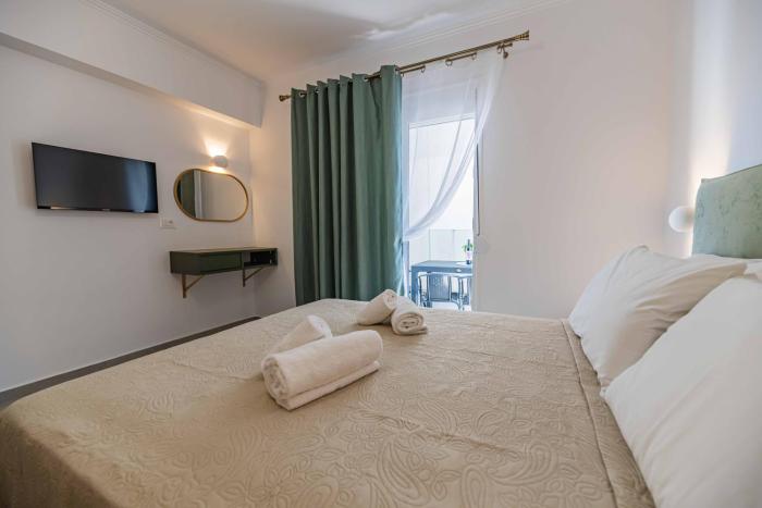 Helios Retreat Apartments 1