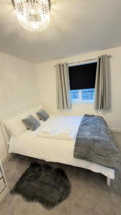 Suite 2 En-suite Room with Double Bed