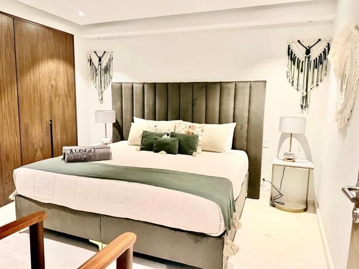 Oceanfront Luxury Escape Bolongo 1BR