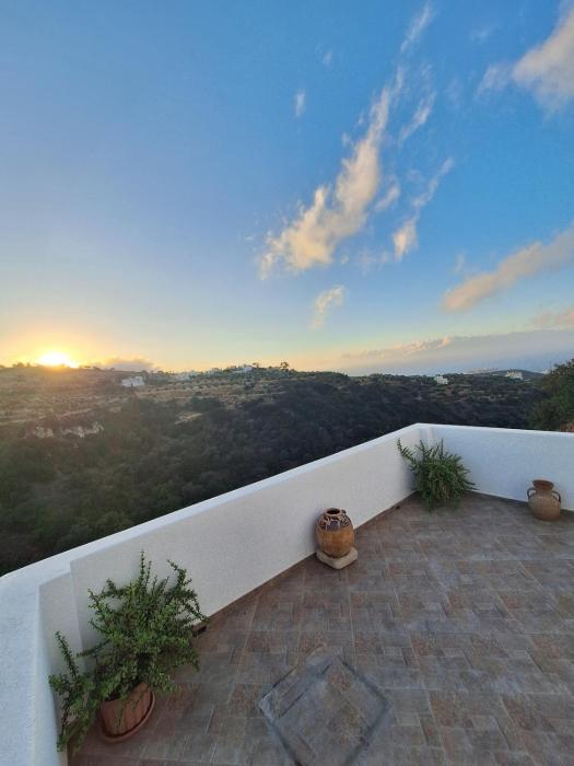 Aenaon Heritage Retreat