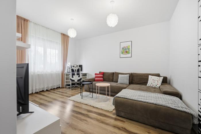 Metalurgiei 1 BDR & huge sofa with free parking