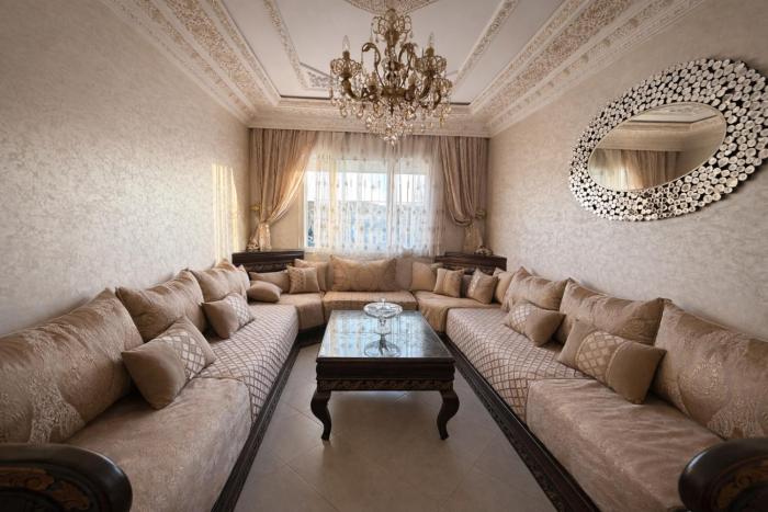 Traditional Luxury Apartment- Near Airport & Beach