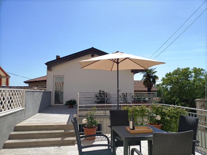 Casa di Anna - Terrazza, verde e relax ai piedi del Monte Quarin