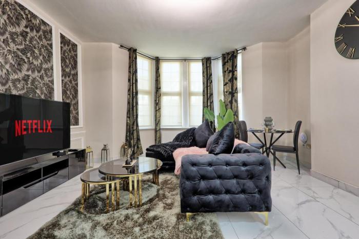 Reehas Hotel Apartments