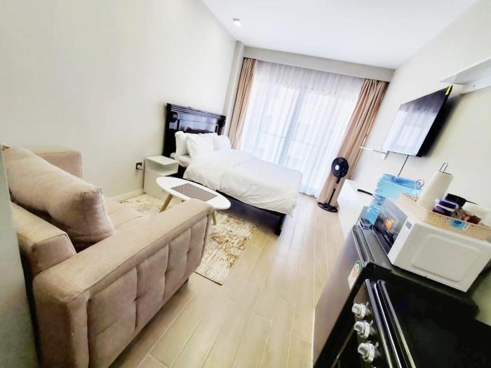 Vees Luxury Haven