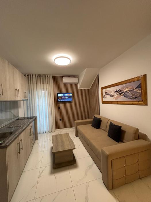 JUEL APARTMENTS