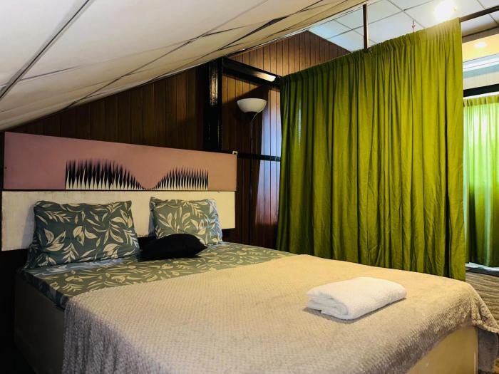 The Cherryland residencies- Attic studio for 4 Wattala closer to Colombo