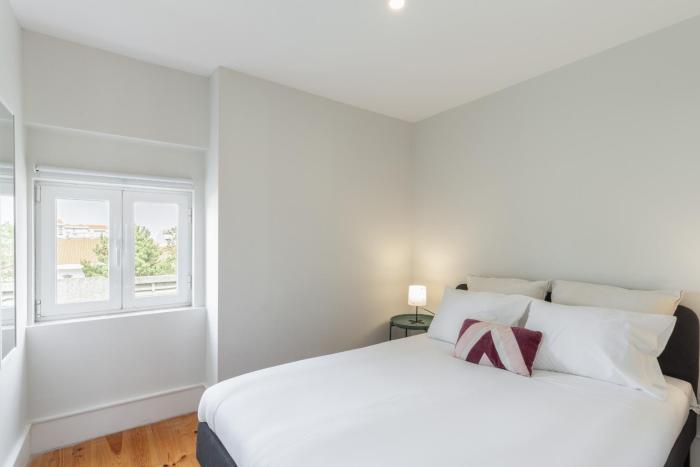 GRACA DUPLEX WITH A VIEW by Homing