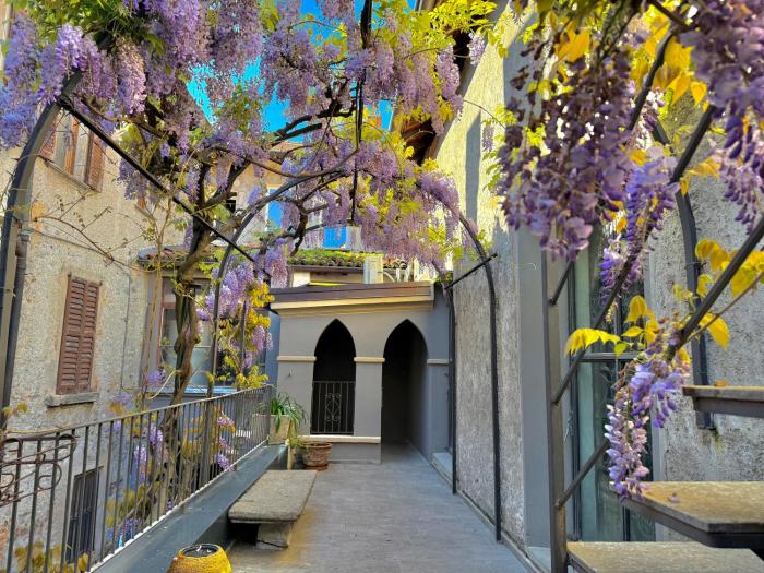 Casbah, suites nel cuore di Menaggio