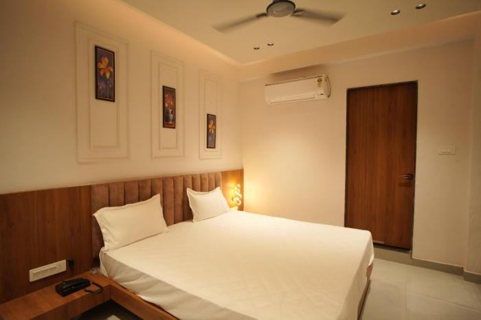 Hotel Madhuram Shivpuri MP