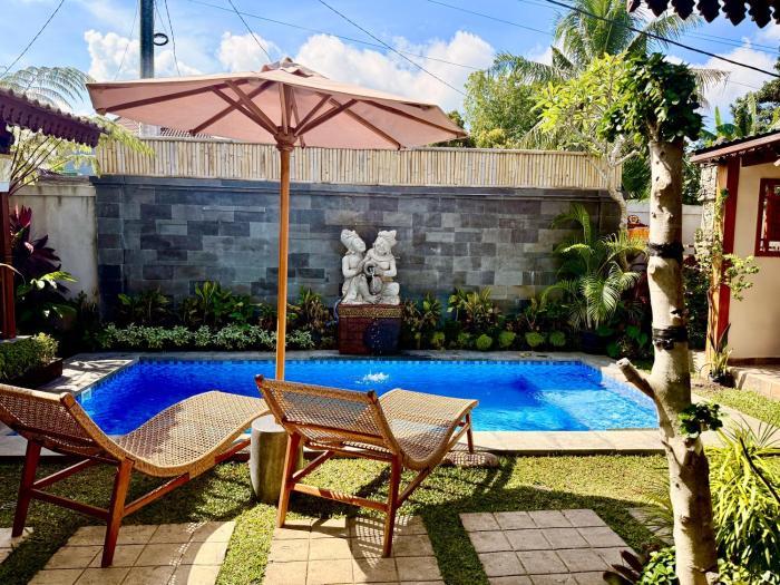 Bale Bali Wooden House