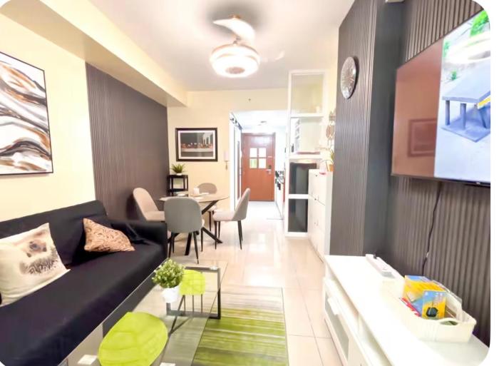 Shell Residences Relaxing and Sweet Design
