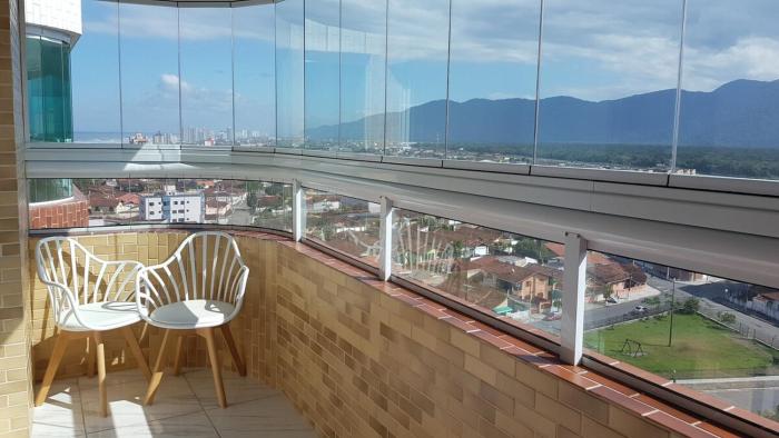 Apartamento 1 dorm 300 metros da praia