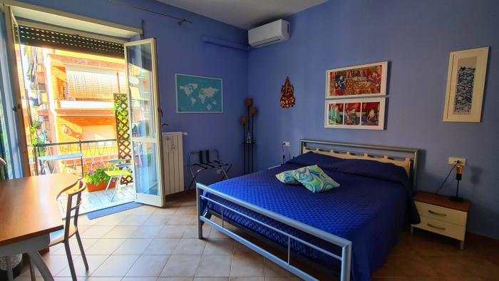 Semi-central room Eratostene - Metro straight to Colosseum!