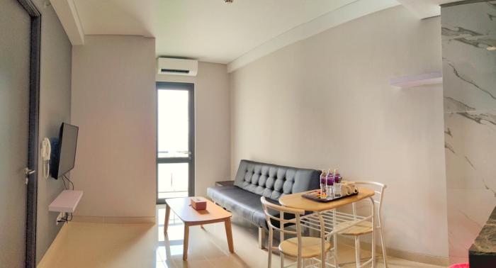 Lovina 8-AD at One Residence (near ferry terminal)