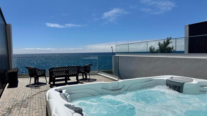 South Shore 1 - Jacuzzi - HOST & CHILL