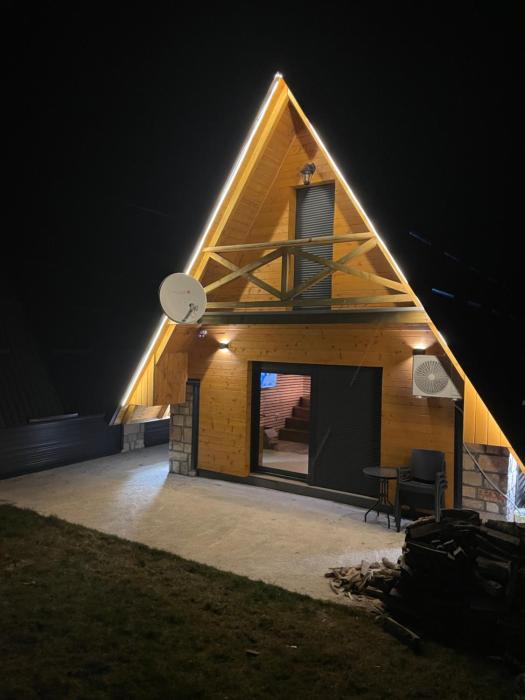 Black Pine Chalet