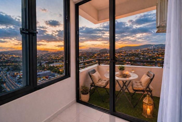Apartamento con vistas, balcón, gym y parking