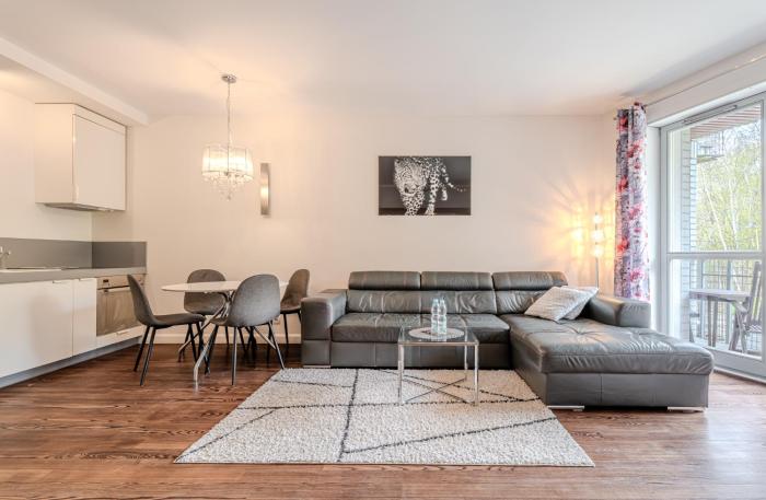 Bedroom Apartments Bałtycka 11m19 z garażem przy lesie