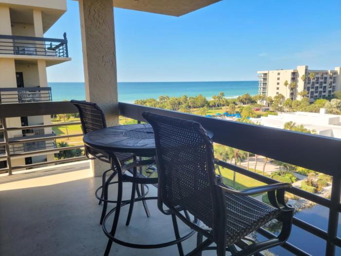 Beachplace 6 501 by FVC