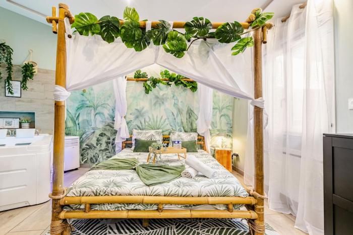 La Jungle Secrète Spa et cinéma en plein air
