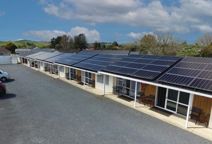 Twin Coast Adventures Motel & Cycle Hire