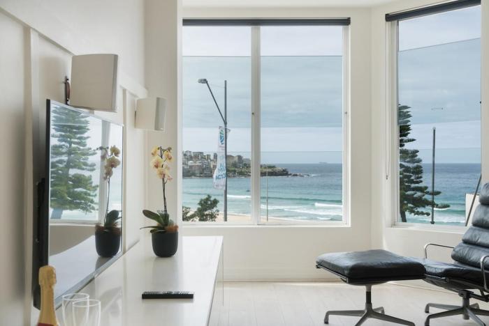 Wow Bondi Beach 3B Mod Apt Magic Views AC