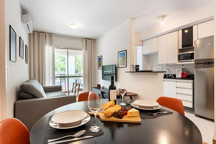 BHaus Morumbi Estádio Andalus Einstein | Grand Apartment com Varanda | 1o andar | Academia | Piscina | Lavanderia pay per use | Minimercado | Recepção 24h | Vaga de Garagem | ad8
