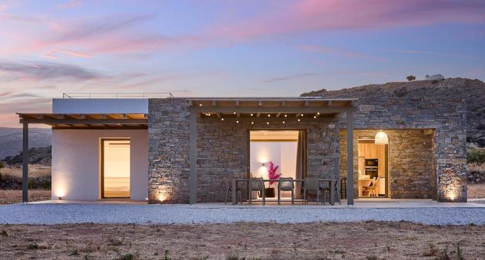 Brand new Luxury house near Molos beach!