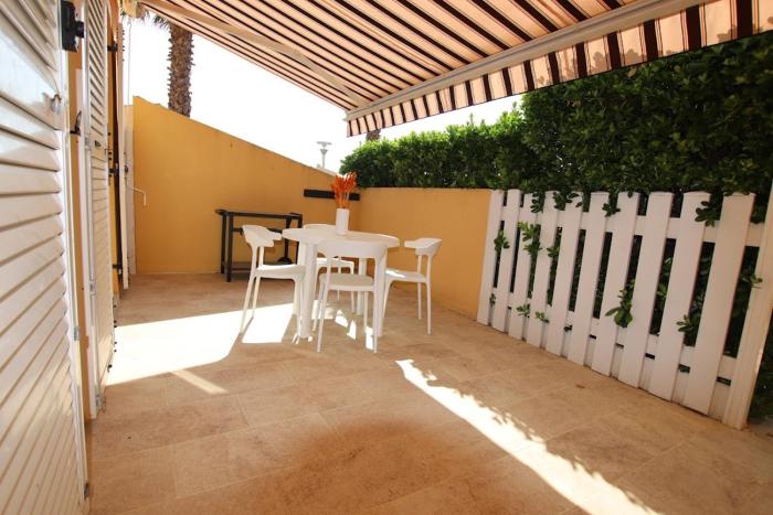 Appartement RDC avec jolie terrasse