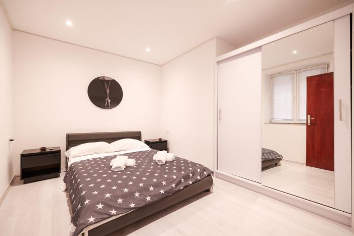City center 2 bedroom apt M by Adex travel