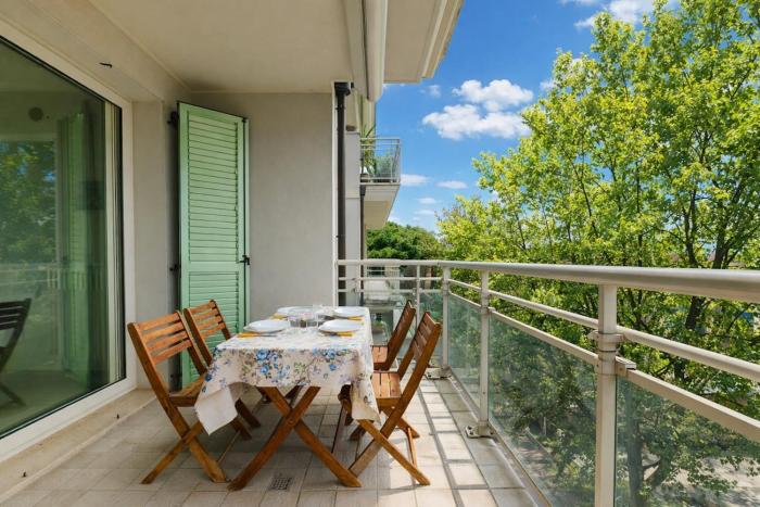 Terrazza Catullo 100 meters from the sea