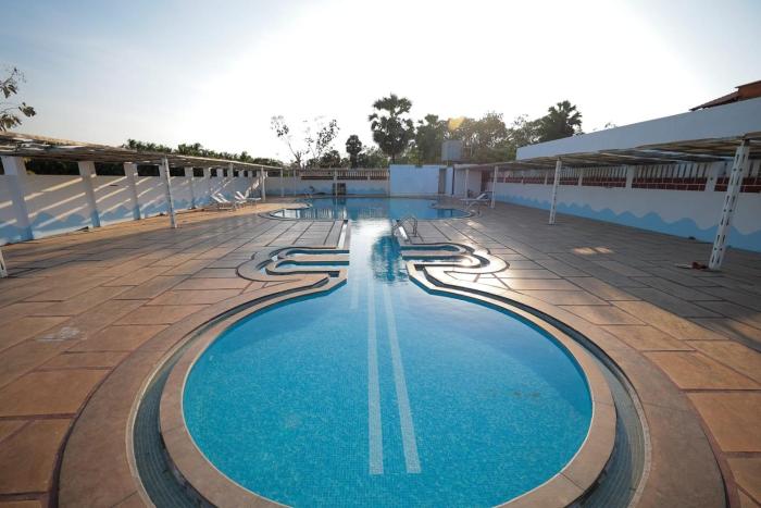 La PAVI RESORT