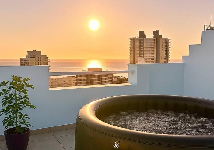 PHPunta CapFerrat, Penthouse Duplex, Jacuzzi y BBQ