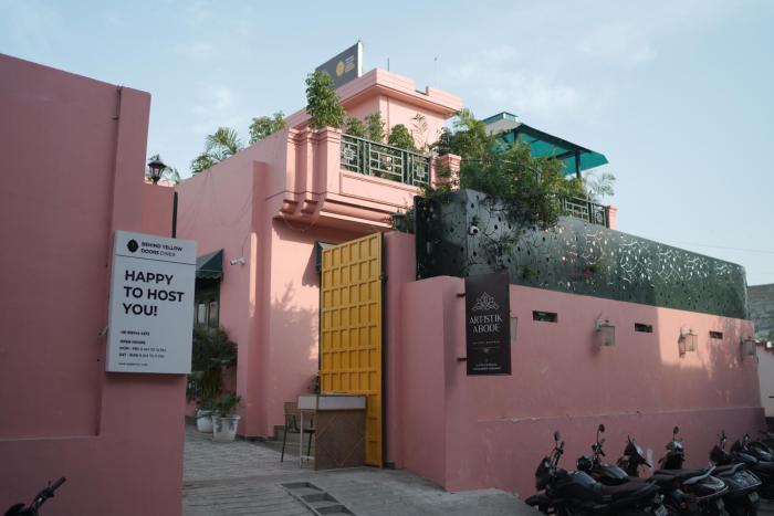 Artistik Abode by Stay Banaras